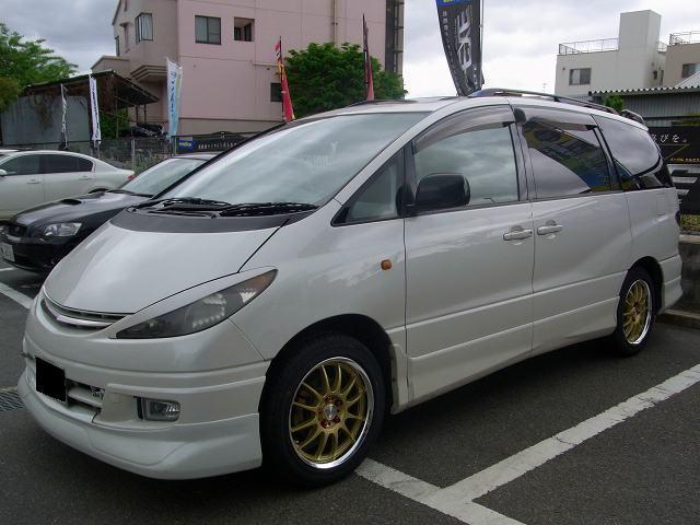 トヨタ エスティマ Xsa 戦 ワーク 02c 17インチ 7 0j ゴールド 装着ギャラリー カーポートマルゼン アルミホイール とタイヤの専門店