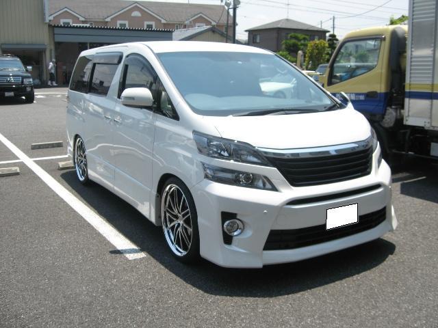トヨタ ヴェルファイア トラフィックスター リバーサイド Vz 21インチ 9 0j ブラックポリッシュ ノーマルリム 装着ギャラリー カーポートマルゼン アルミホイールとタイヤの専門店