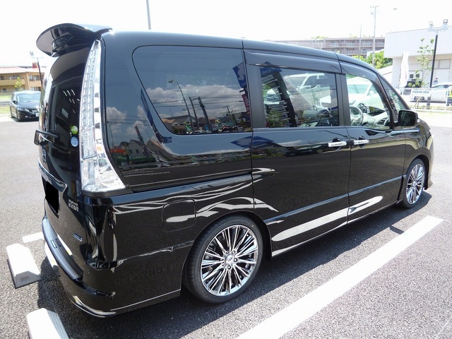 セレナ　C25用　RSR　BLACK☆i　C26に流用可　中古品 RS-R 車高調 Black☆i ブラックアイ セレナ HC26 25⁄12〜 FF